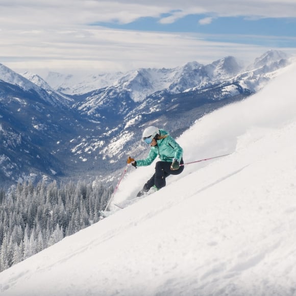 Our Colorado Ski Vacation Offers | The Hythe Vail